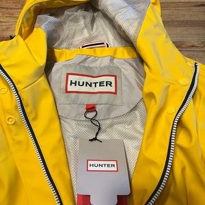 NWT Hunter Raincoat women’s medium